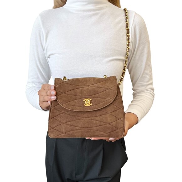 CHANEL Vintage CC Mark Logo Turnlock Chain Crossbody Bag Brown Gold [106335] - Picture 2 of 11